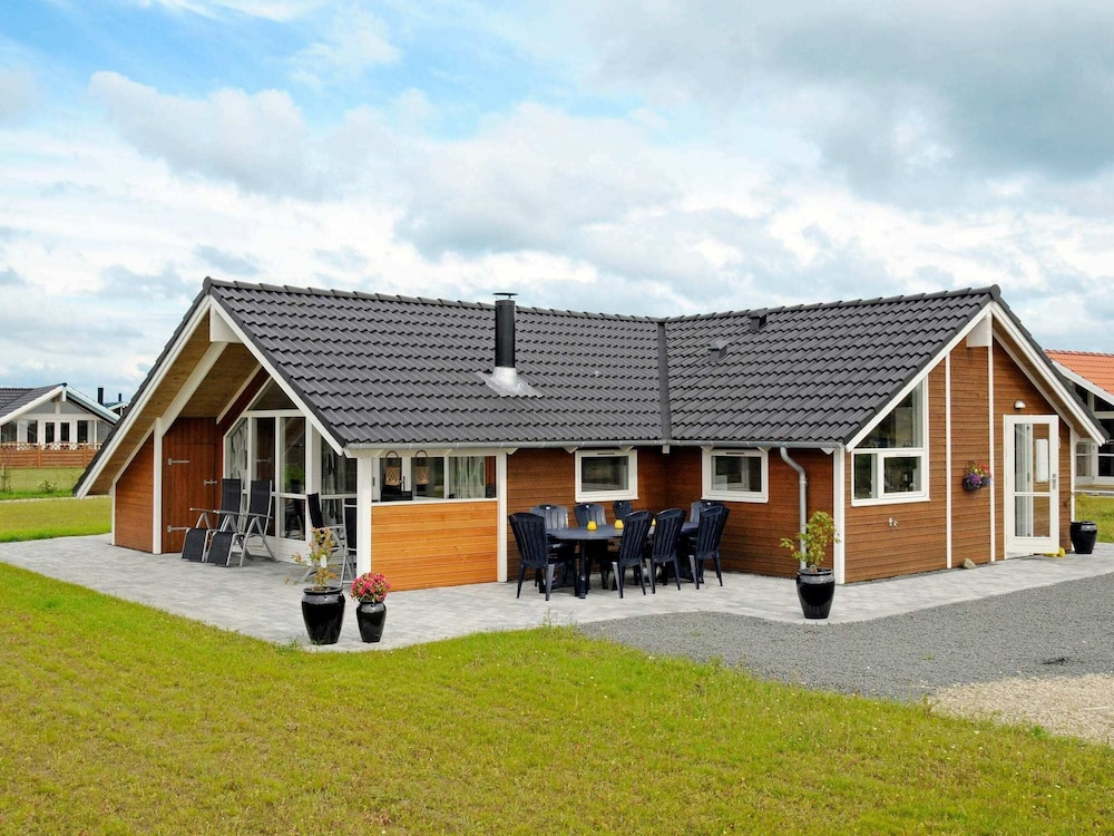 Luxury Spa Retreat by Bork - By Traum Ferienwohnungen view 2