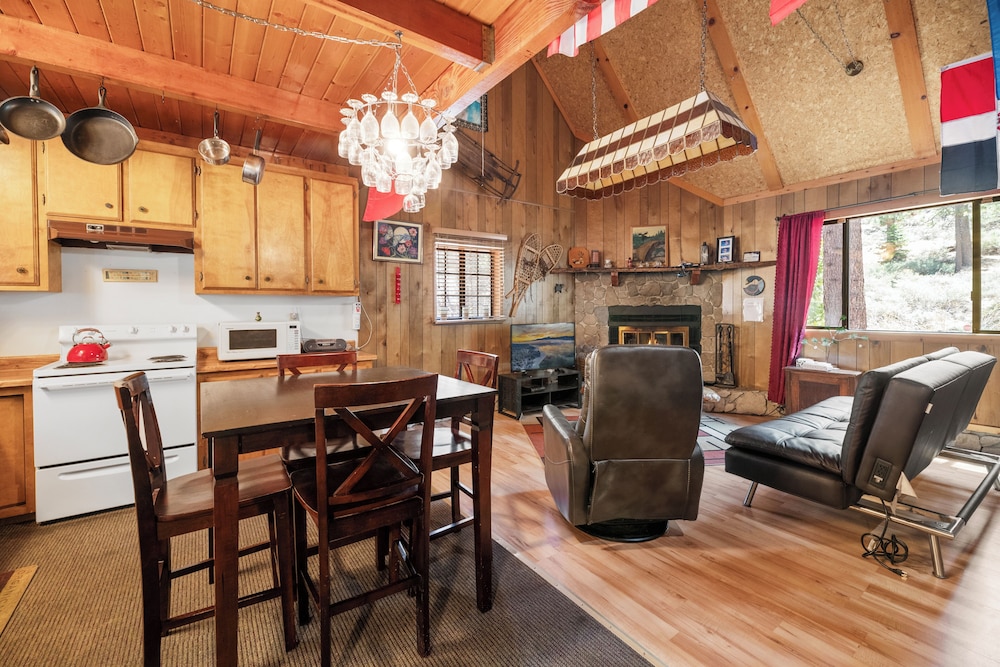 Canyon Cabin