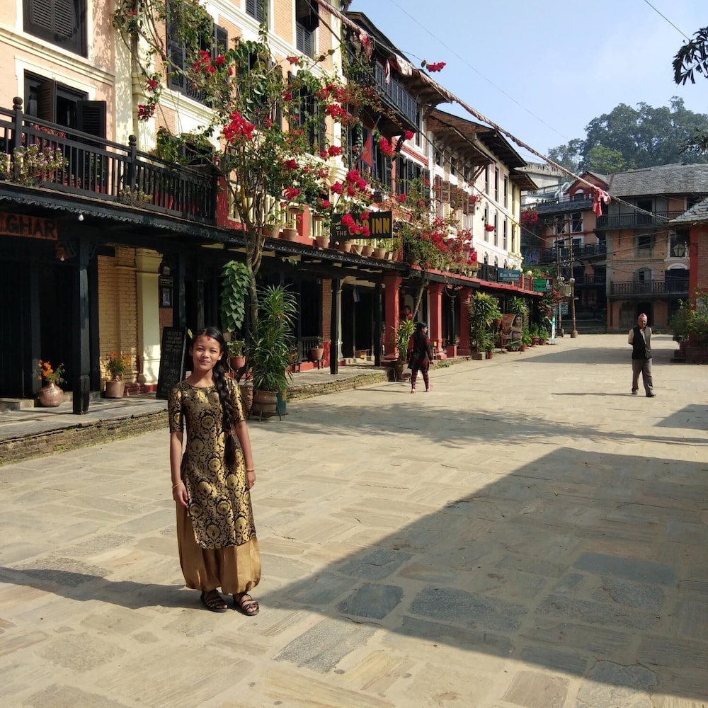 Photo 6