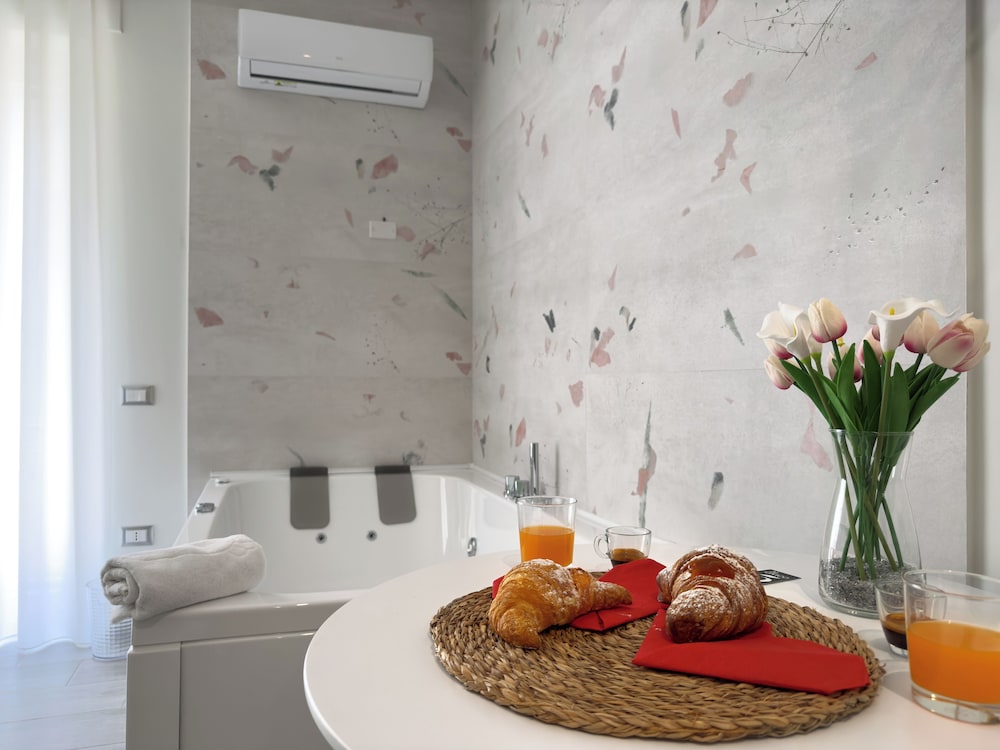 Al Civico 3 Home & Suites