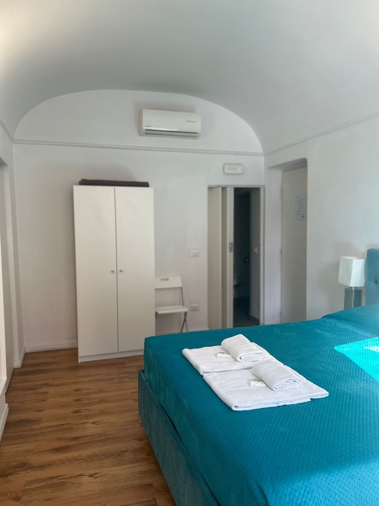 Abagnale Home Montecitorio