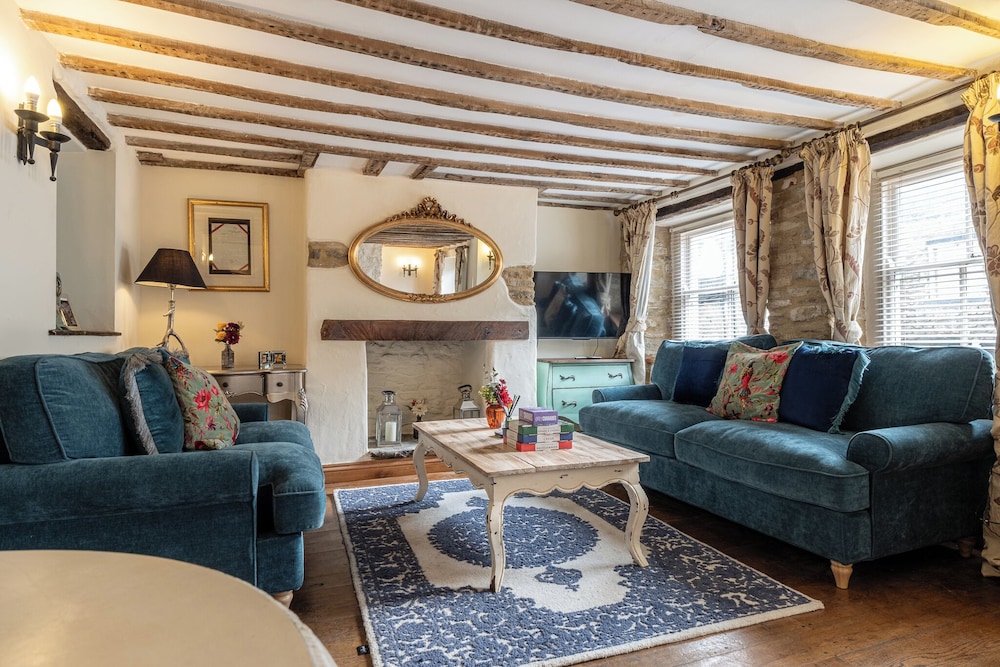 Eilmers Cottage Lovely 4BD in Malmesbury