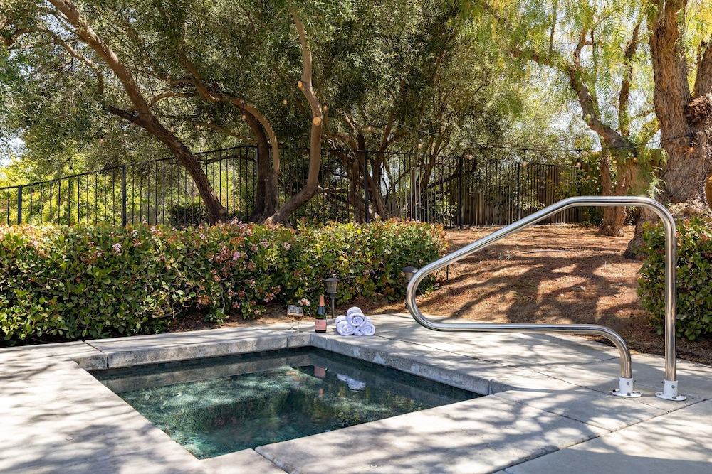 Wilson Creek Manor By Avantstay Sleeps 24 Amazing Estate w Pool Game Room