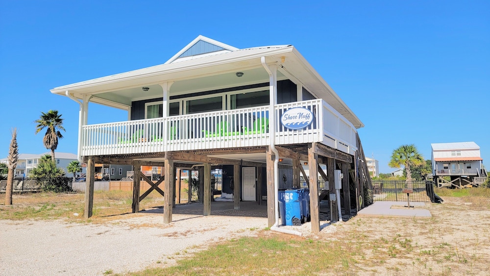 Beach Home With Private Pool & Beach Access- Sleeps 4