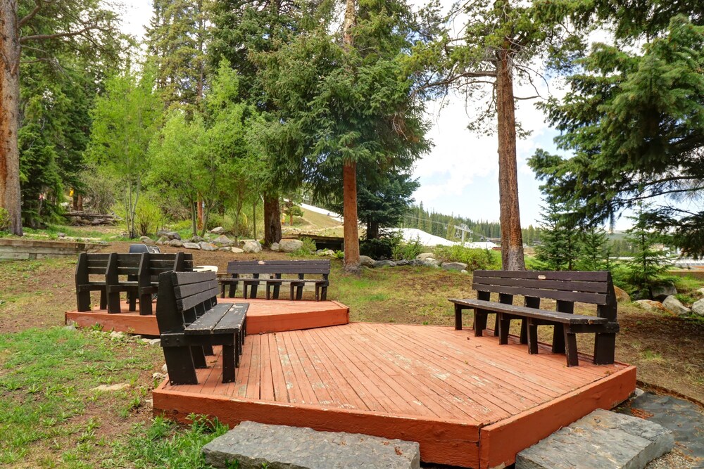 CM116S and 117H Copper Mtn Inn by RedAwning