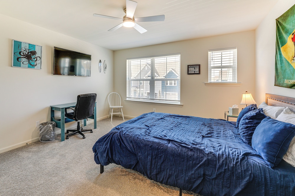 < 4 Mi to Bethany Beach Boardwalk: Family Townhome