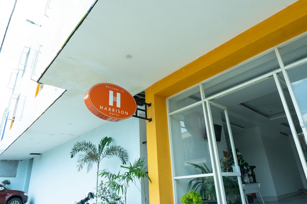 RedDoorz Plus @ Ende City Center view 5