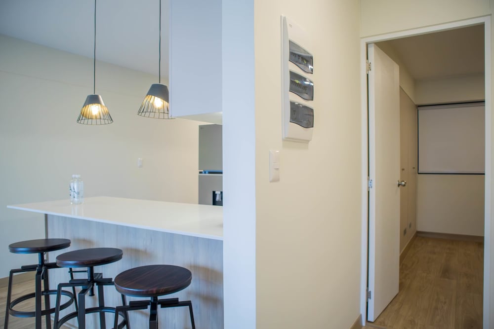 w Majestic 1BR w Modern Pool in Miraflores