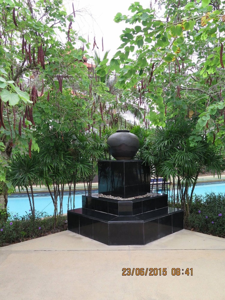 1703 - 2 Bdr Condo Seaview Boathouse Hua Hin