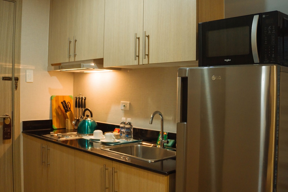 MaxStays Max View at Breeze Residences