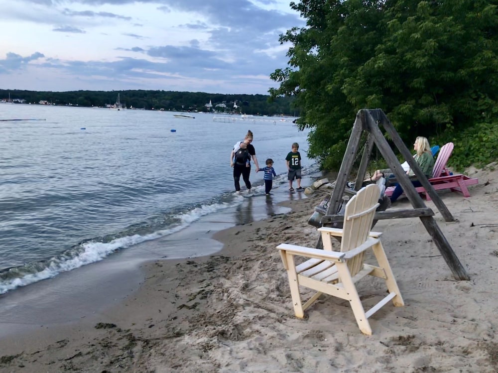 Bay Breeze Resort