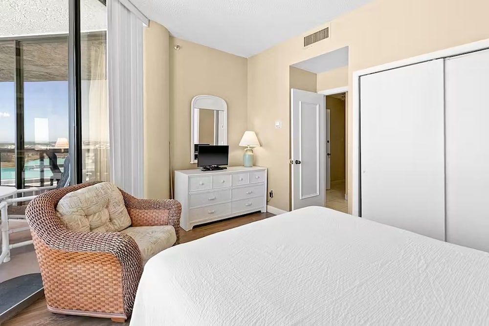 Surfside Resort #1508