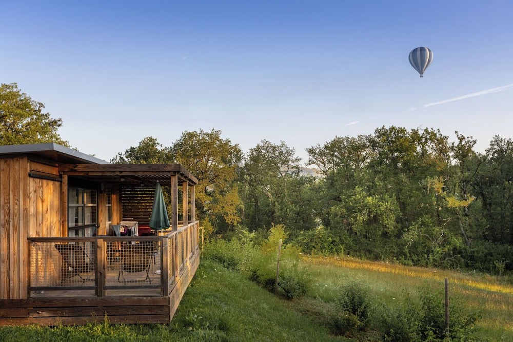 Huttopia Pays de Cordes sur Ciel