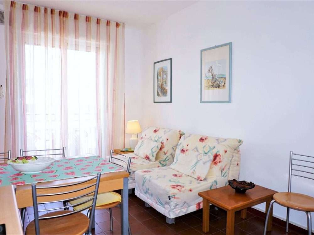 Holiday Home Caorle Near Beach view 4
