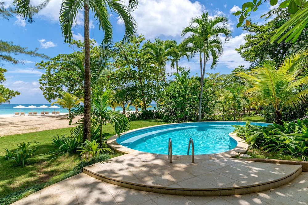 Idle Awhile Villas