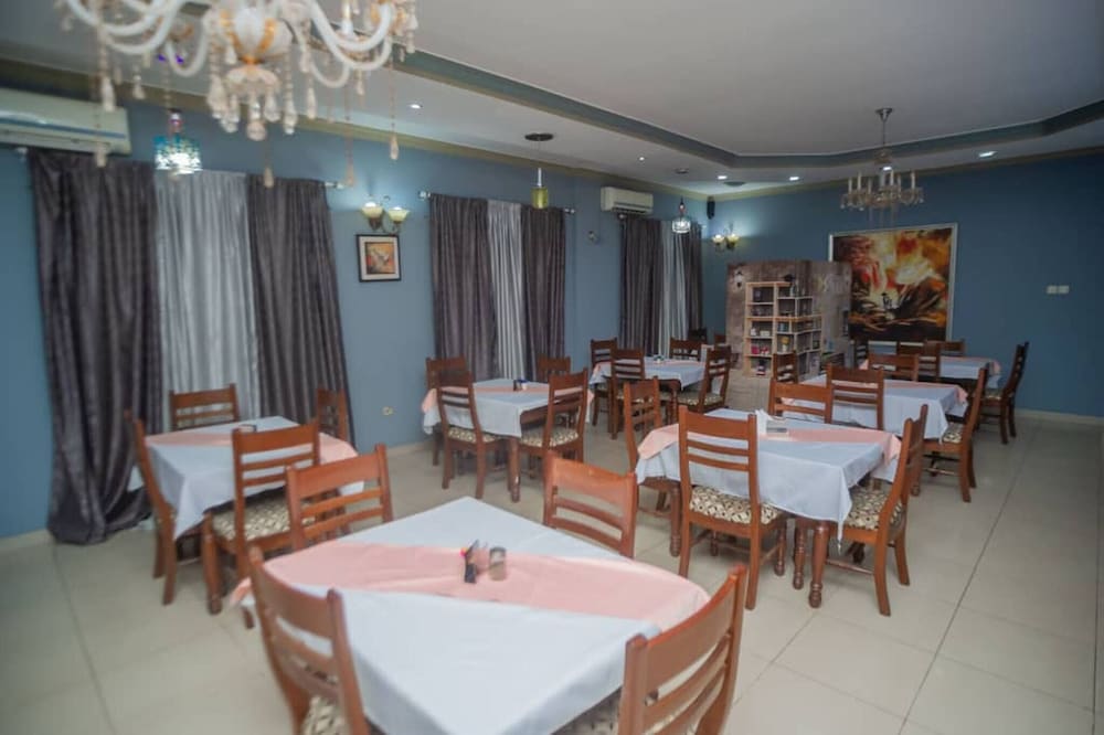 Room-a Charming Bed And Breakfast In Lub