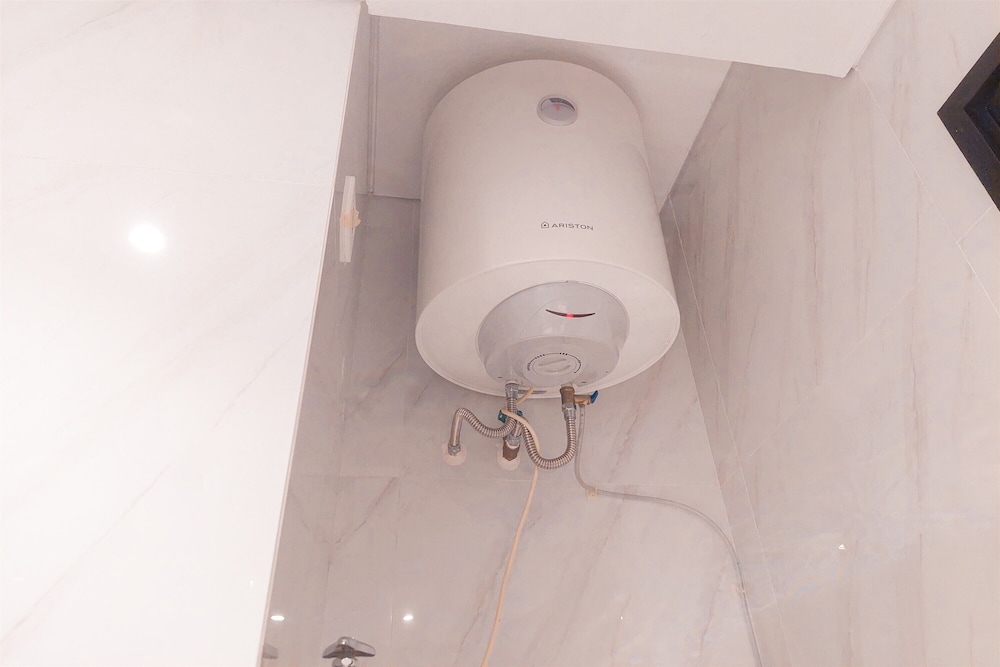 Modern Look And Comfy 1Br Apartment Branz Bsd City