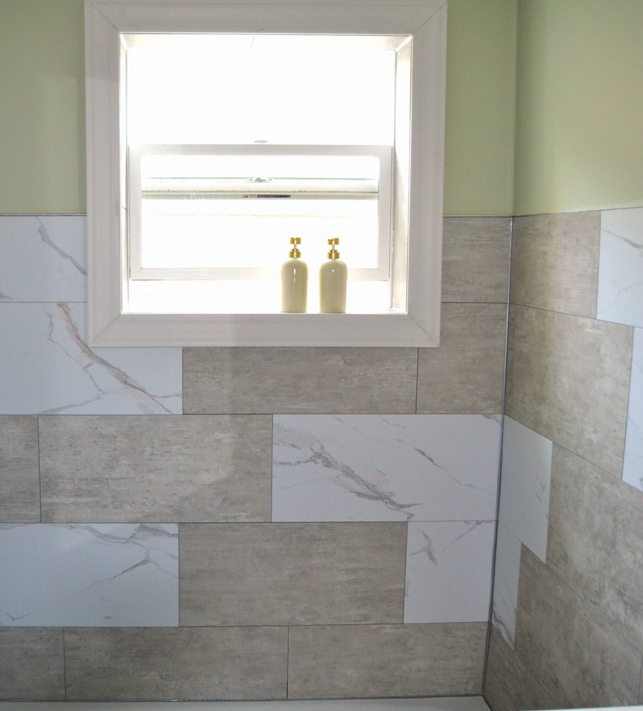 7-bedroom Retreat Sleeps 13
