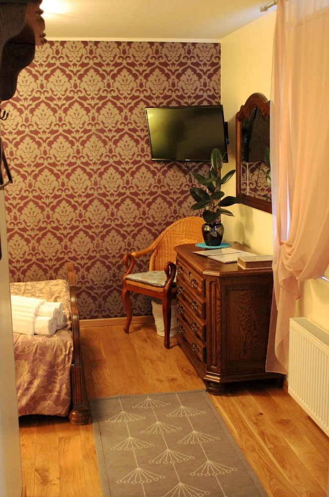 Photo 42