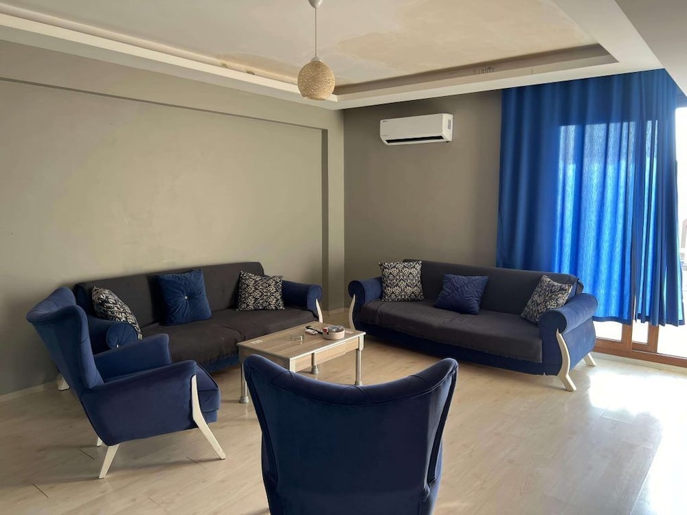 Lotus Apart Otel