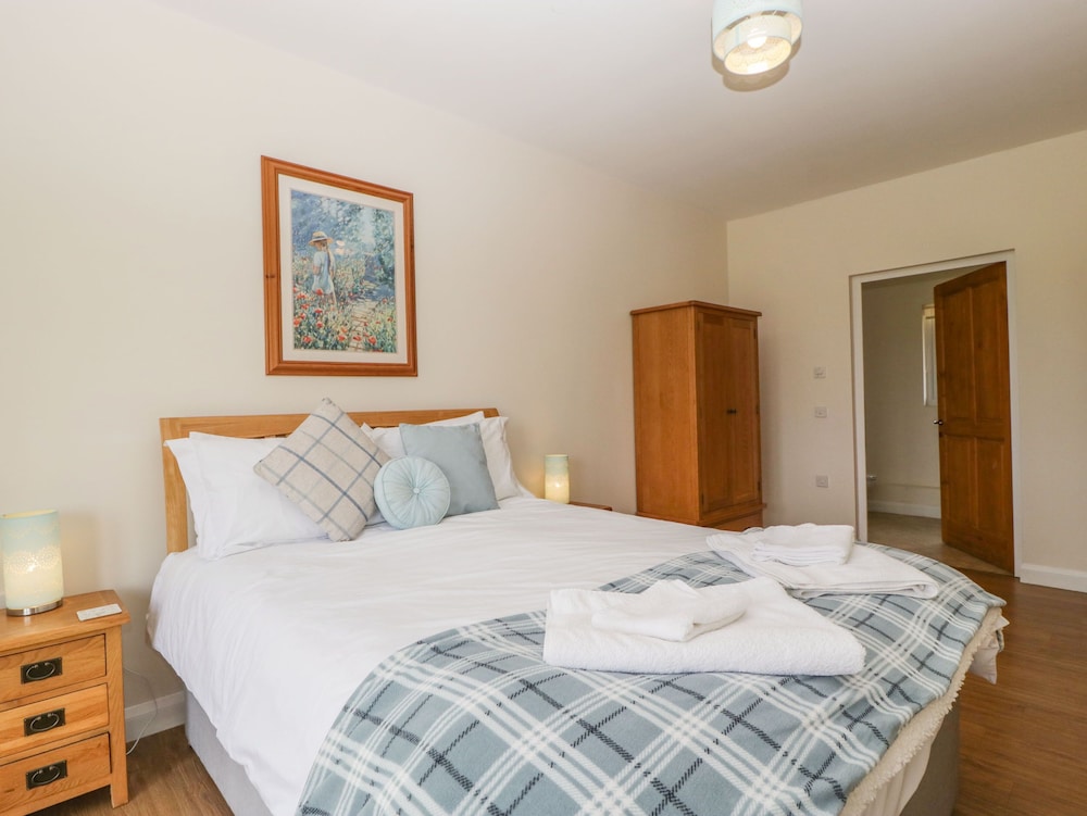 Yeovil Vacations - Rectory Farm View - Property Image 30