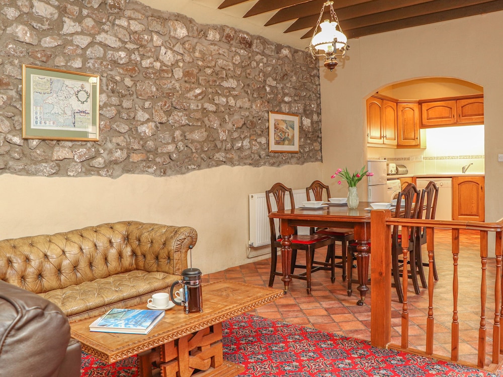 Stoney Cottage