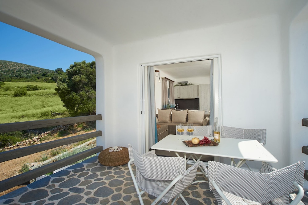 SkiNAmmos Eco Villas