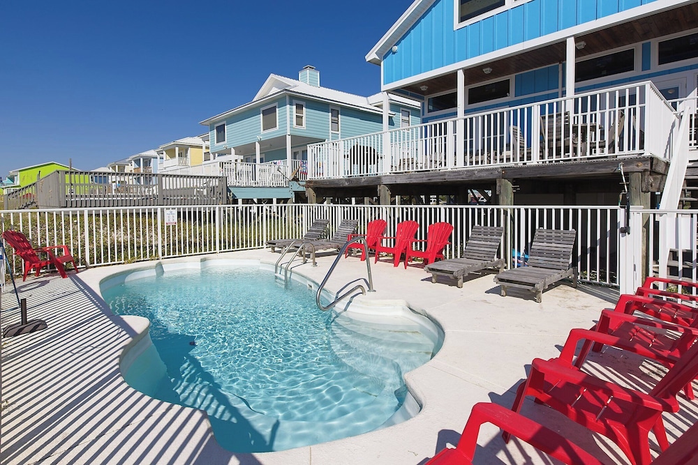 Triple Seas by Southern Vacation Rentals