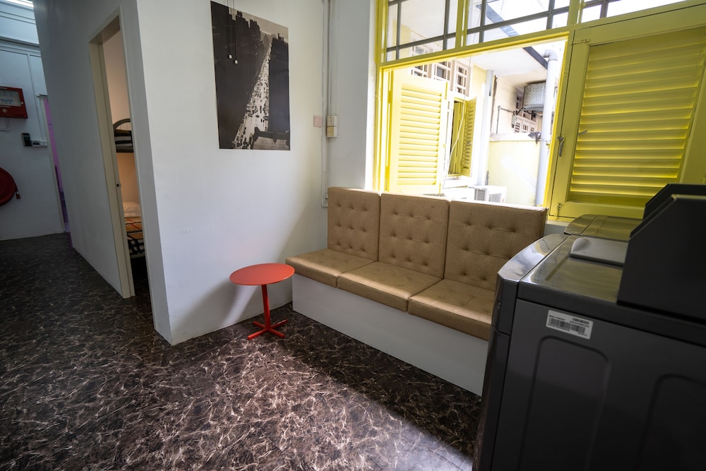 OSS Backpackers Hostel