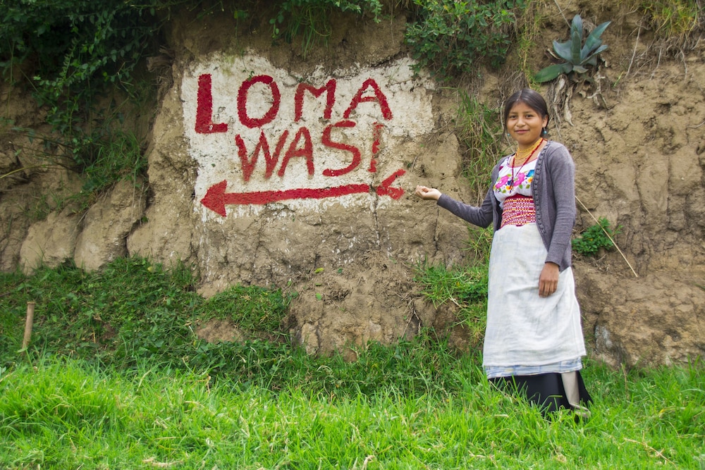 Loma Wasi Village