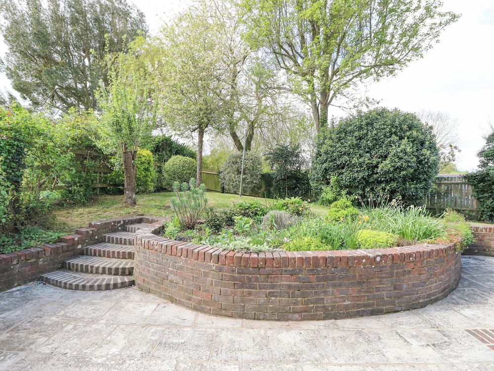 Horseshoe Cottage