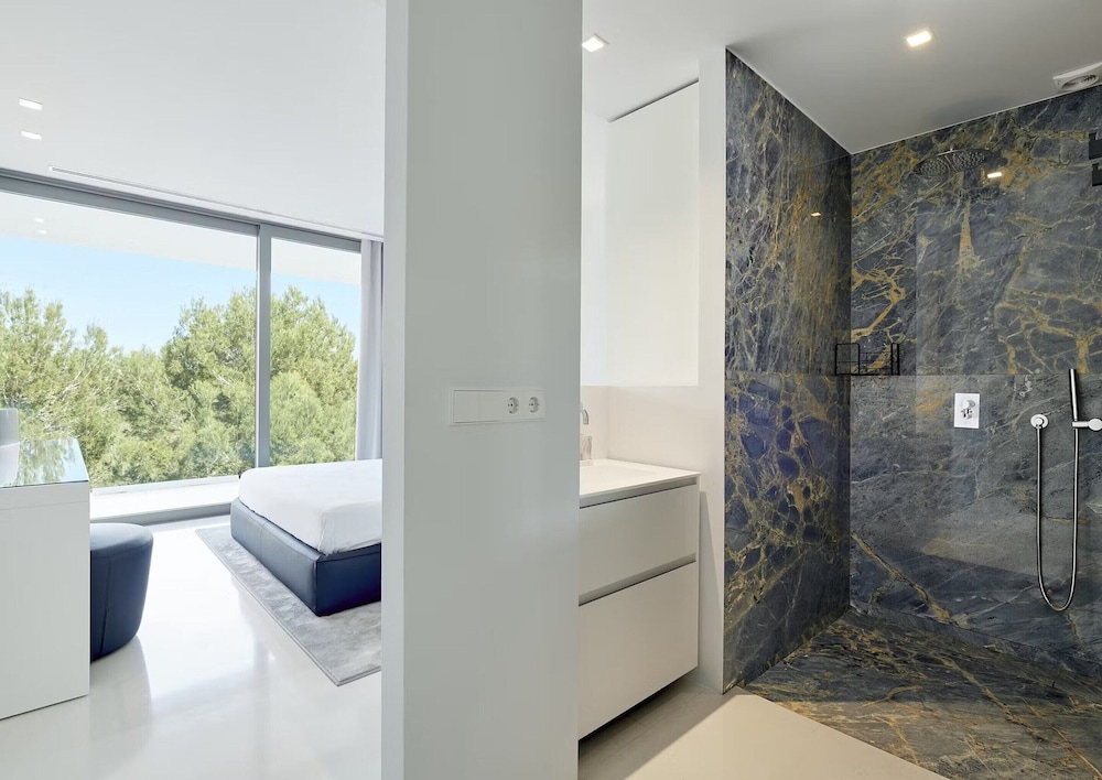 Stylish Villa Near Ibiza Town