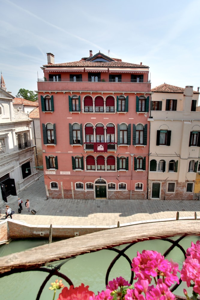 Palazzo Schiavoni Residenza d’Epoca