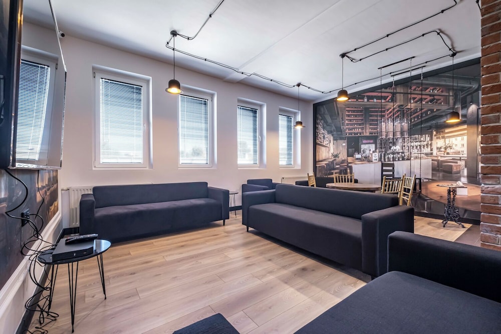 VOLA Hostel