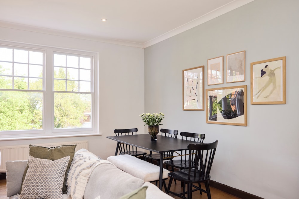 The Hampstead Hideaway