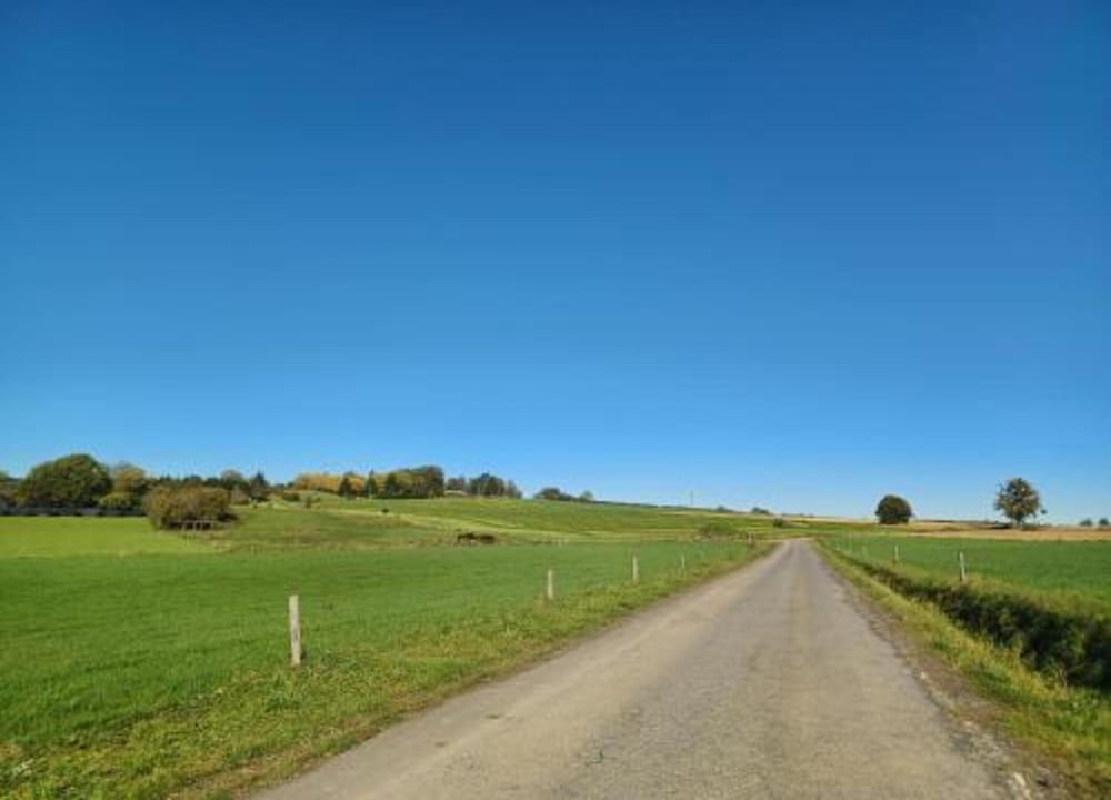 Elegant Stay Near Durbuy