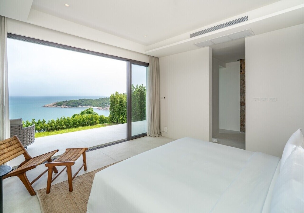 Cape Azure Resort Samui by Thalsea
