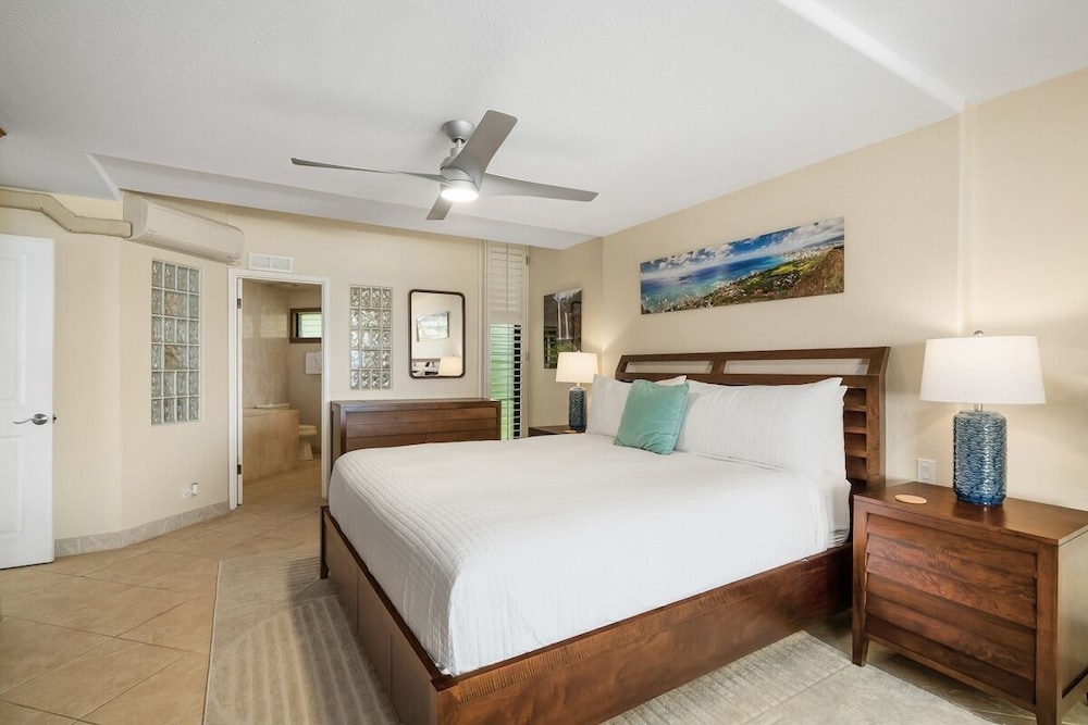 Puu Poa 306 2 Bedroom Condo