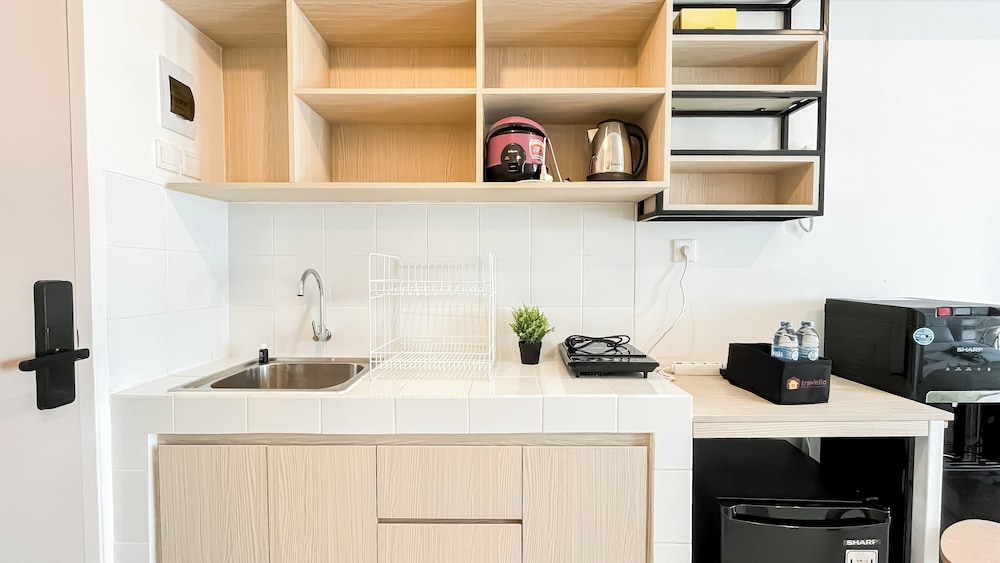 Minimalist Studio At Tokyo Riverside Pik 2 Apartment