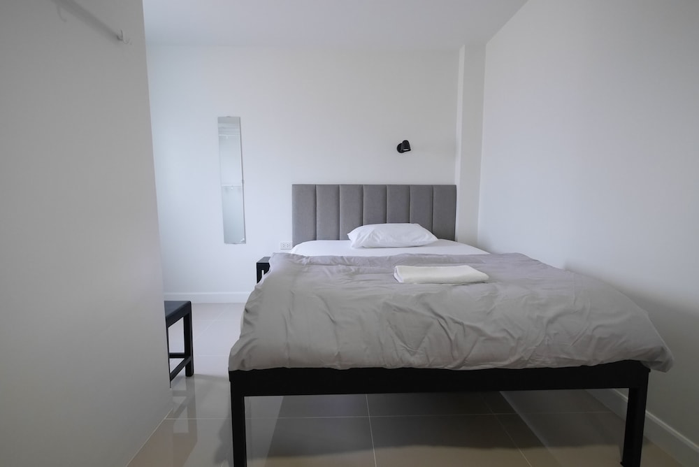 Lee Home Bangkok