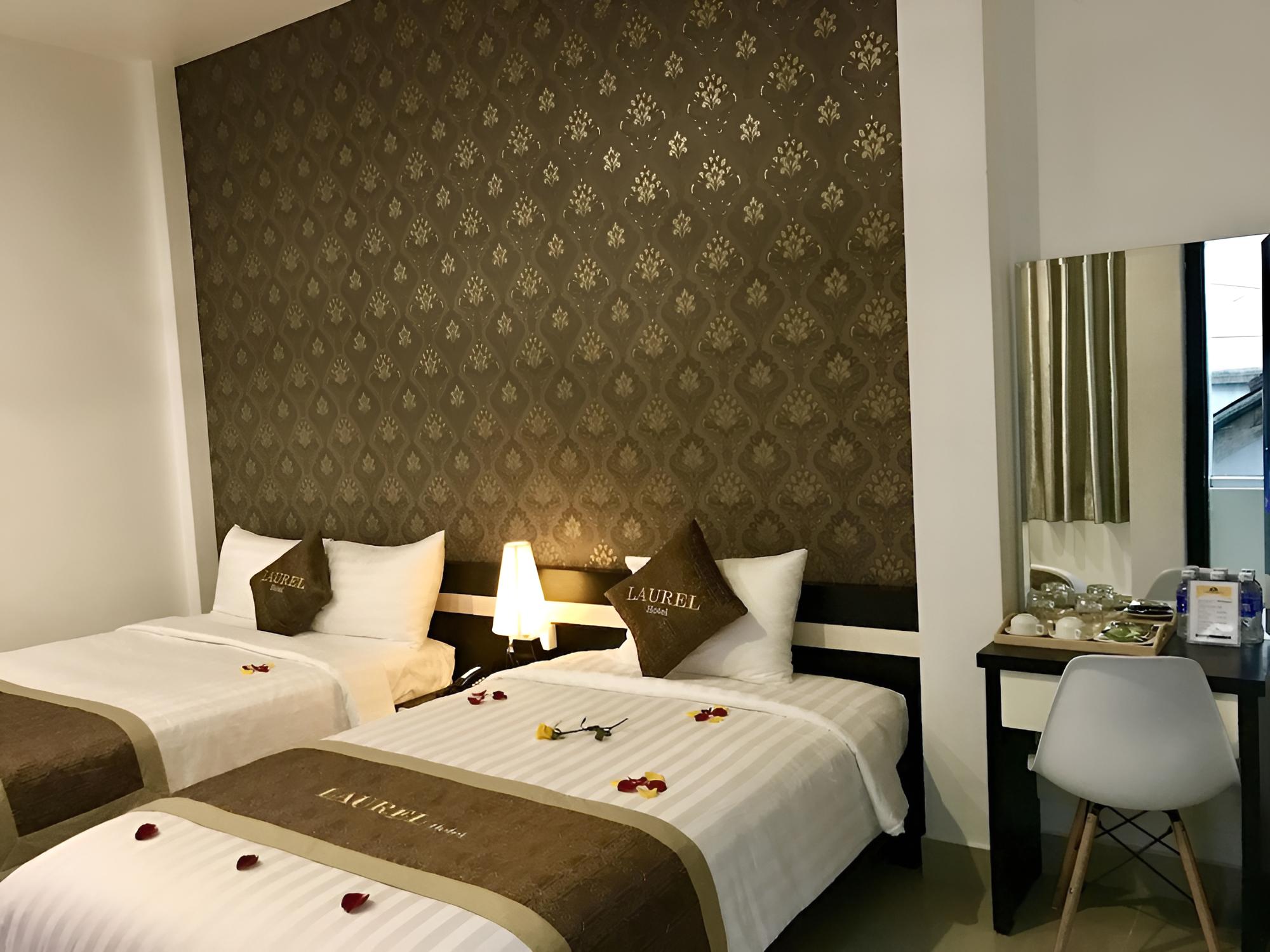 Laurel Hotel