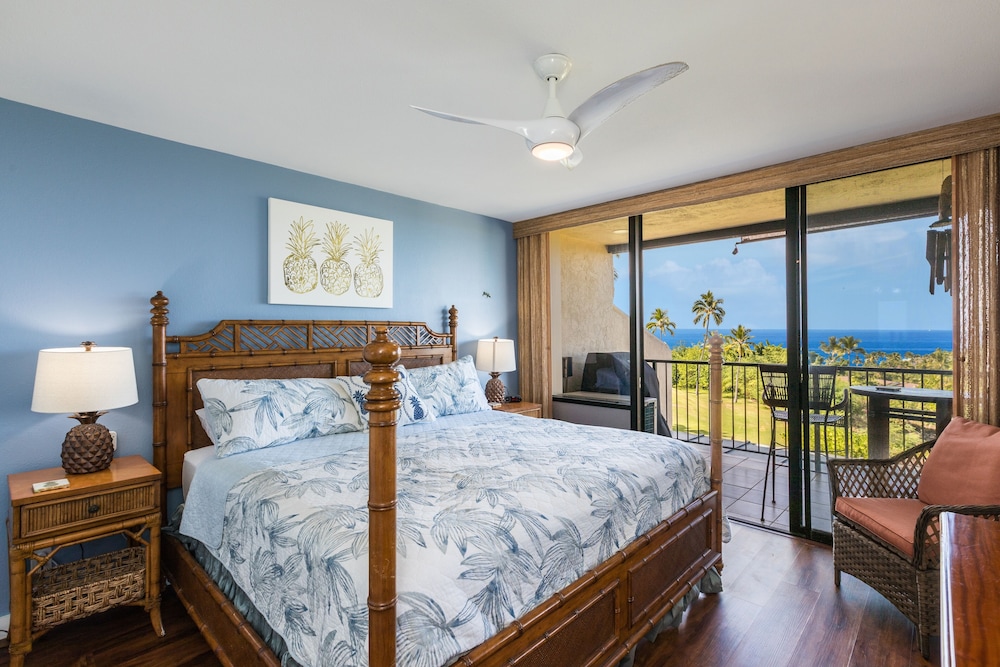 Country Club Villas #340 3 Bedroom Condo