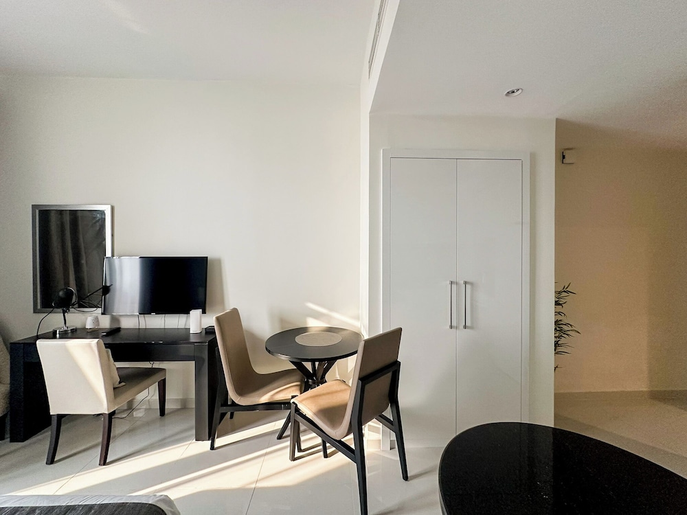 Bespoke Residences - Tower 108 JVC