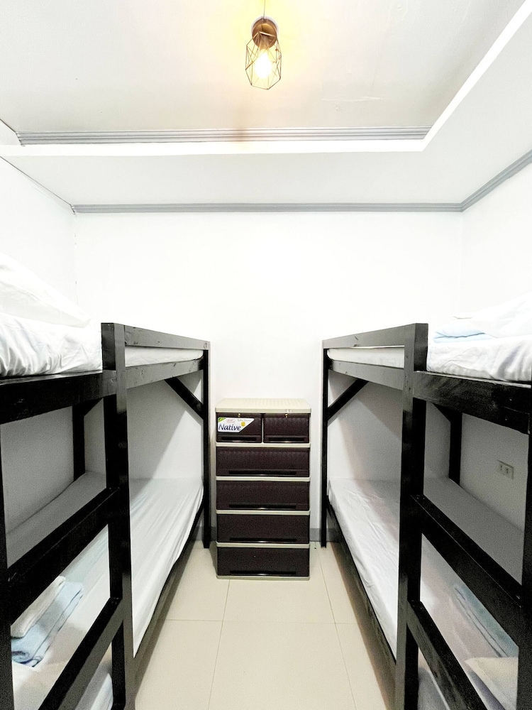 Transient House In Baguio Unit 204