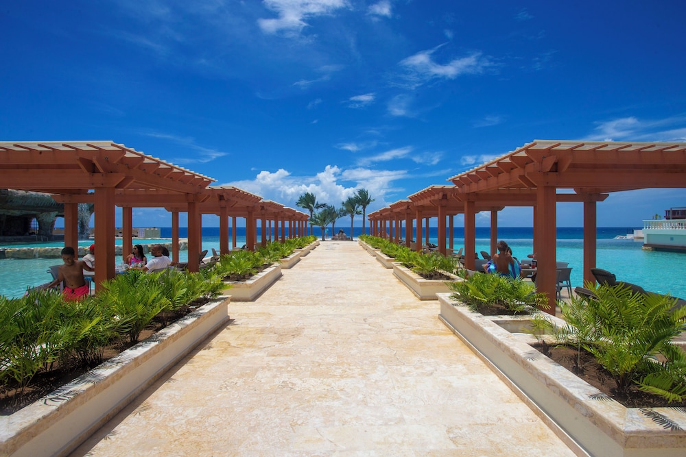 Rheia Properties - Sosua Ocean Village