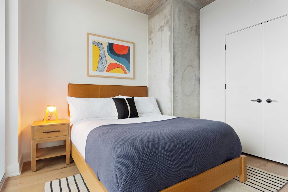 Sleeps 34! 11 Condos in New Austin High Rise w/ Rooftop Pool, Gym, Yoga Studio