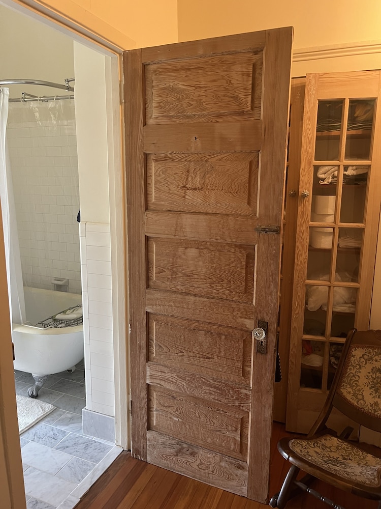 Happy Place BnB - Image 3