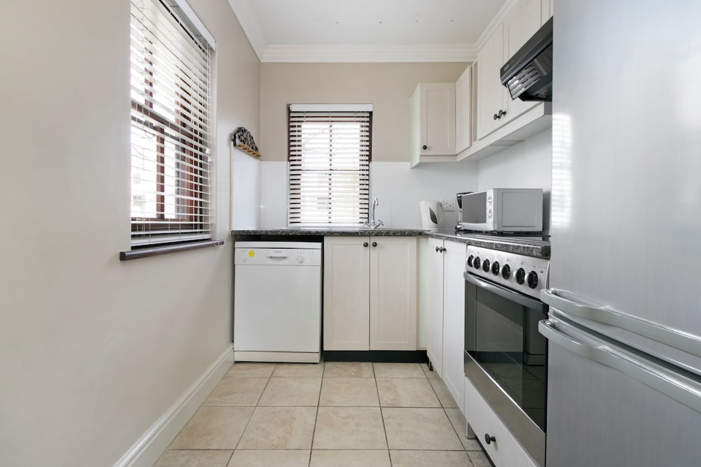 Winelands Golf Lodges at De Zalze