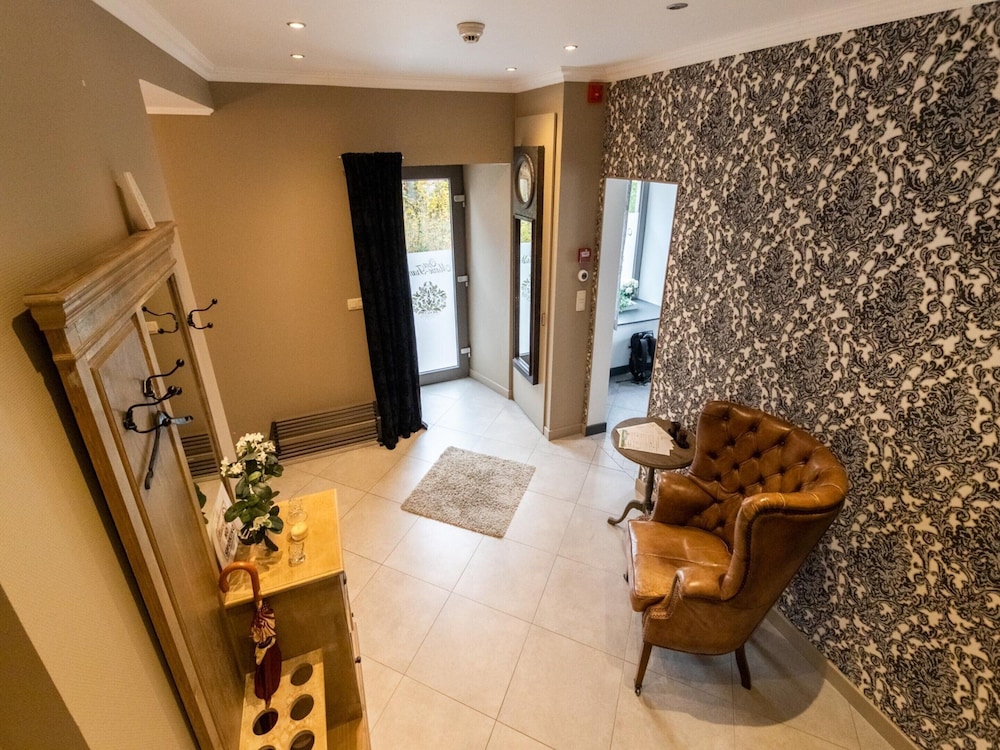 Villa in Coo With Indoor Pool & Near Waterfalls
