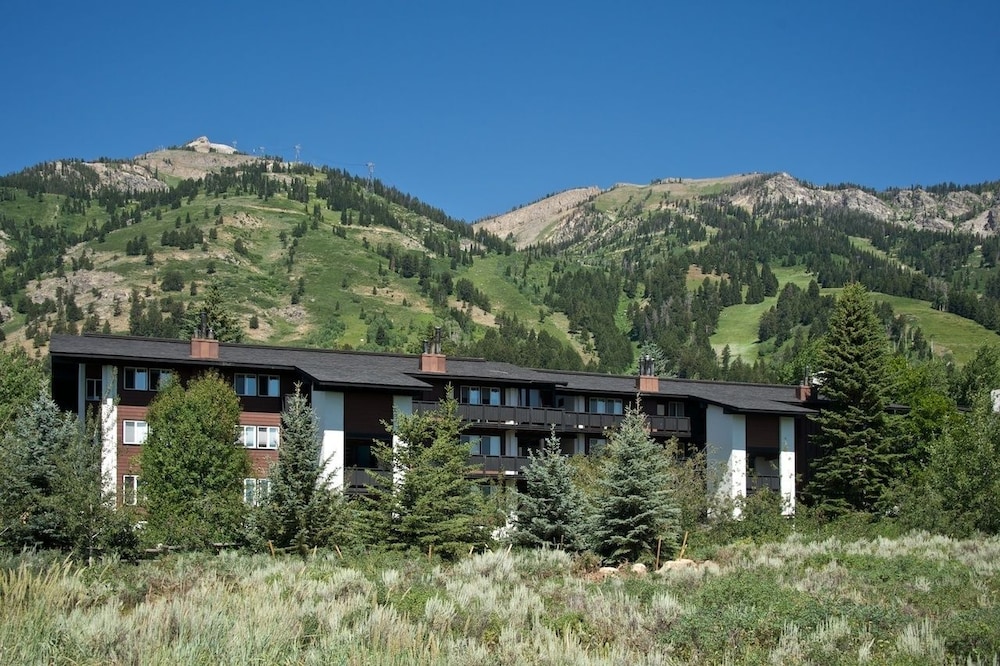 Teton Village Vacations - Teton Village Condos Collection by JHRL - Property Image 5